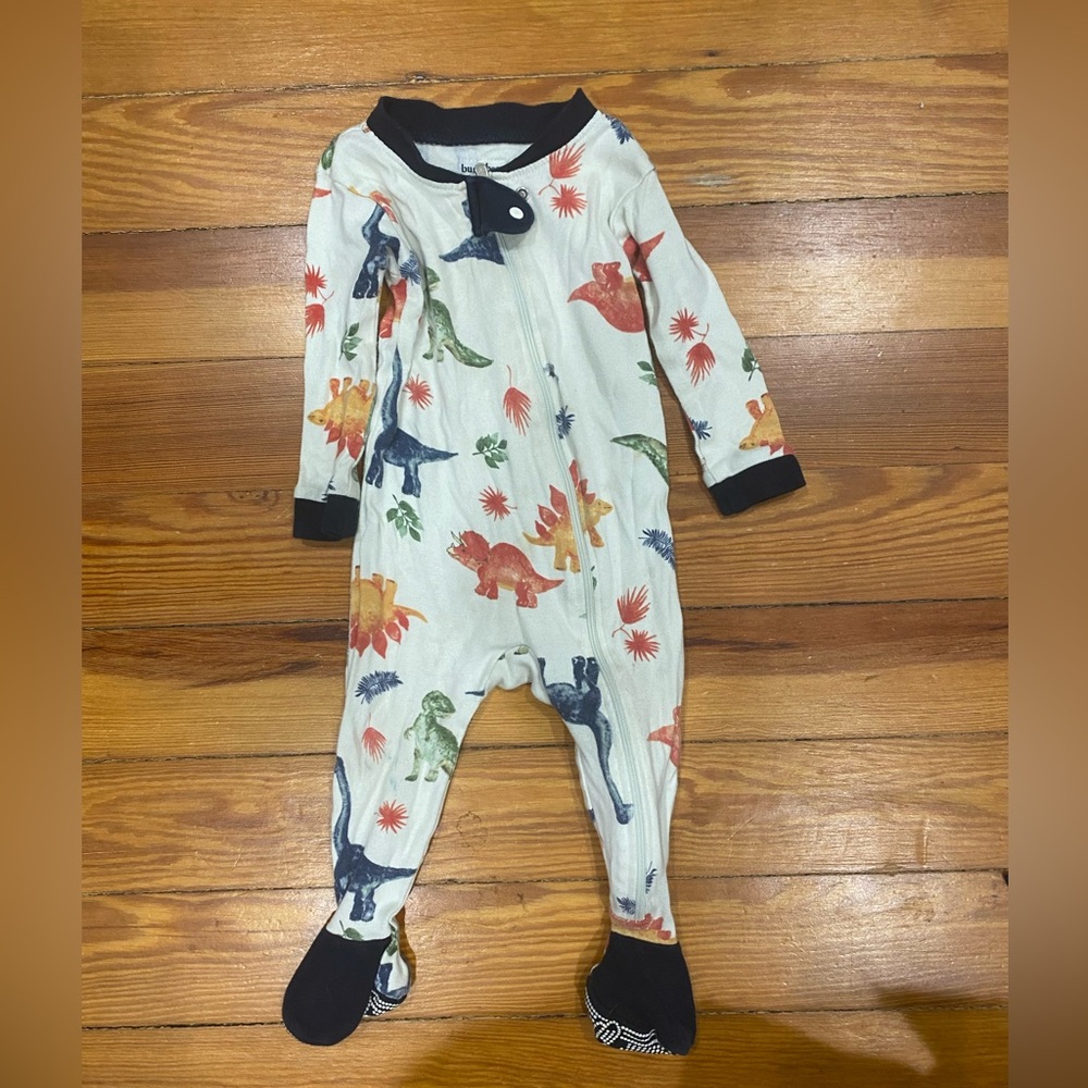 Burt’s bees pajamas 6-9m colorful dinosaurs